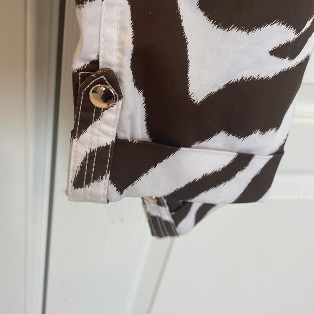 NWT brown & white zebra crop pant - Picture 8 of 9